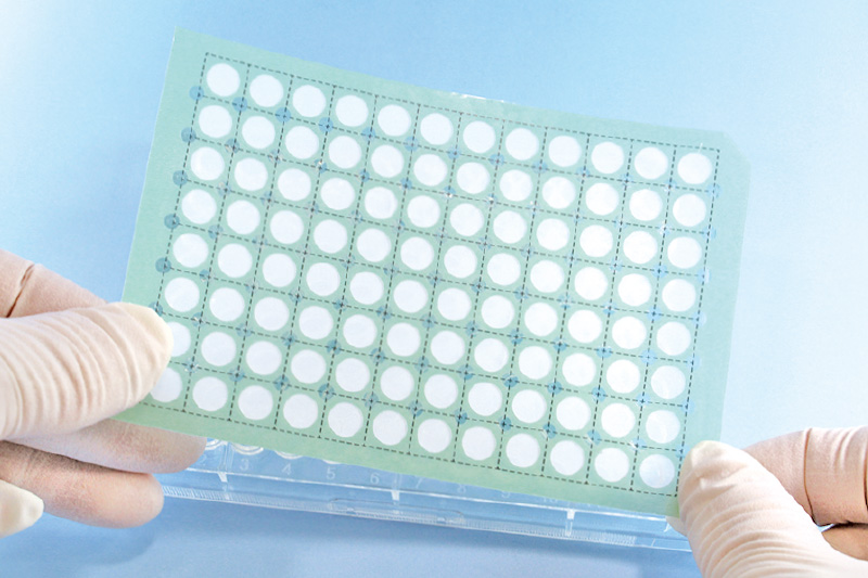 Microplate mesh seal for 96-well plate
