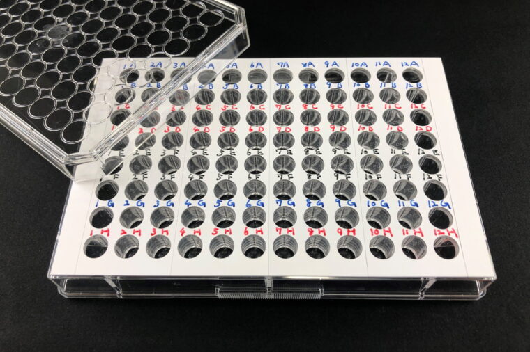 Microplate note seal